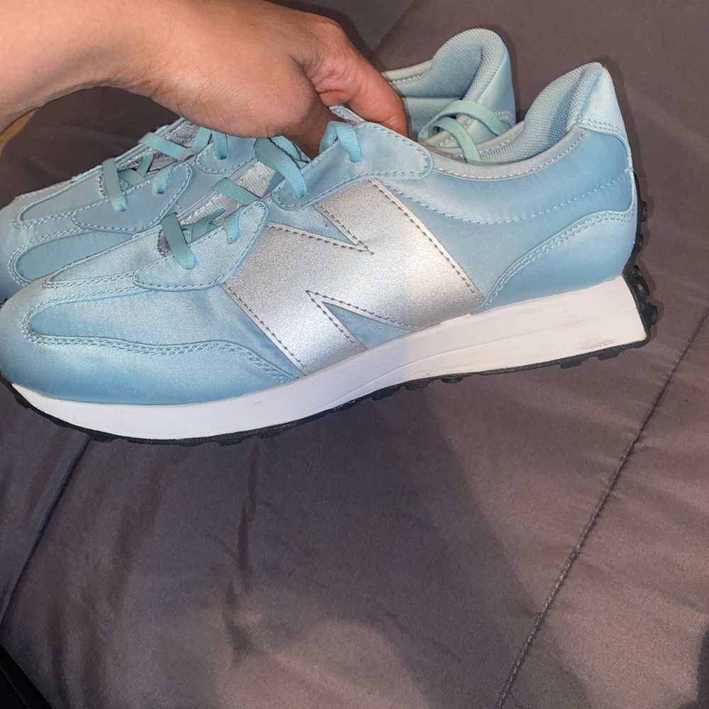 New Balance Women's Light Blue and Silver Sneakers